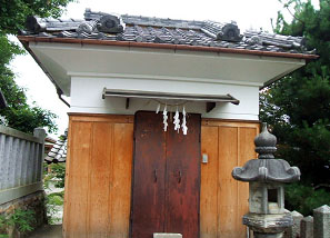 神饌殿・旧 奉安殿